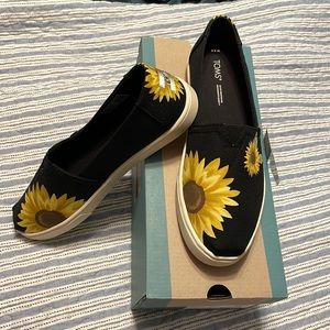 Toms Black Canvas/Sunflower